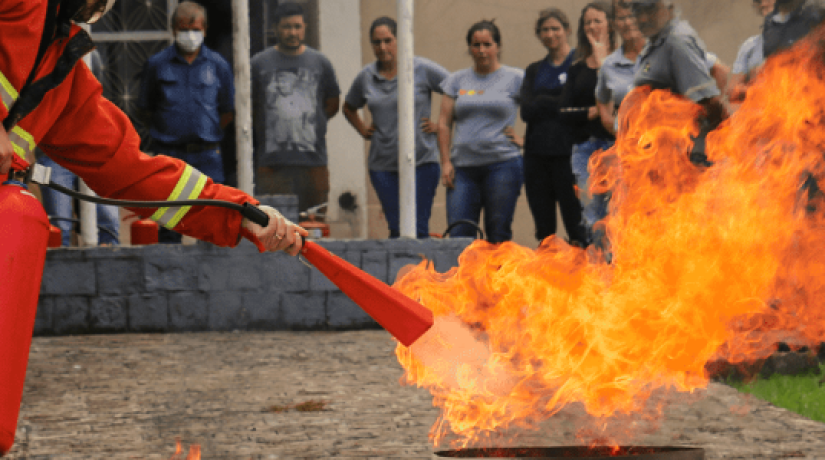 A Importância de manter a Brigada de Incêndio sempre em dia